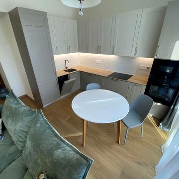 Володимира Моссаковського вул. (Клари Цеткін), 7