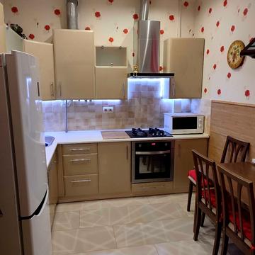 Батальйону "Дніпро" бульв., 6-Б