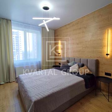 Університетська вул., 1л