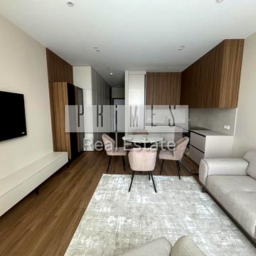 Василя Тютюнника вул. (Анрі Барбюса), 39