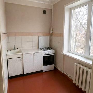 Мілютенка вул., 42-А