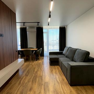 Бельведерська вул., 32-Б