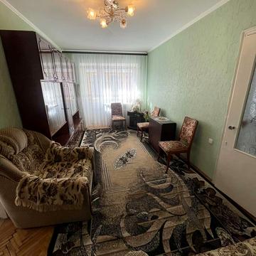 Грушевського вул., 66