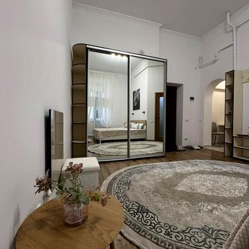 Братів Руснаків вул., 21