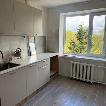 Князя Романа проїзд, 9