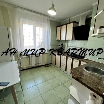 Героїв України вул., 24 к3