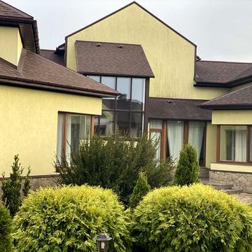 Далекосхідна вул., 19