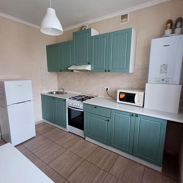 Миру вул., 31