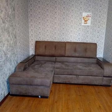 Європейського Союзу просп. (Правди), 3