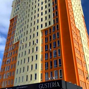 Гвардійців-Широнінців вул., 72