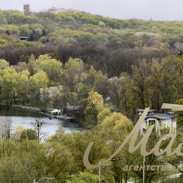 Голосіївський просп. (40-річчя Жовтня), 62