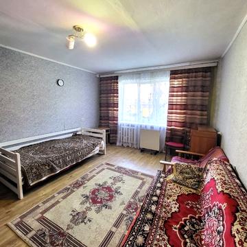 Зарічанська вул., 6/6