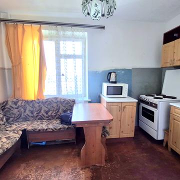 Гольдбергівська вул. (1-ї Кінної Армії), 13