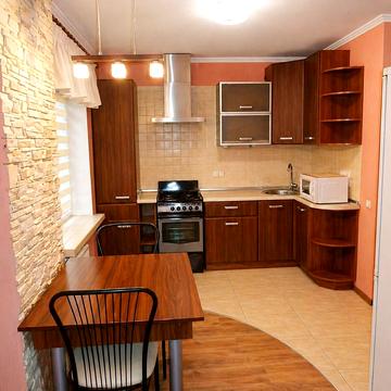 Відрадний просп. (Чубаря), 32