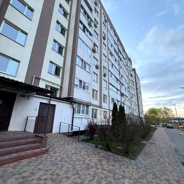 Банкова вул., 32