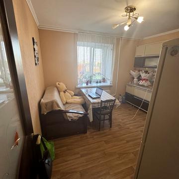 Молодіжна вул., 15/1