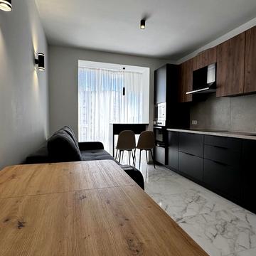 Юліана Пелеша вул., (Будинок 31)