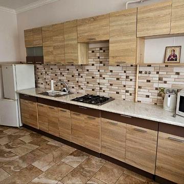 Побутова вул., 4