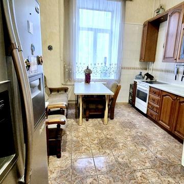 Жилянська вул., 39/92