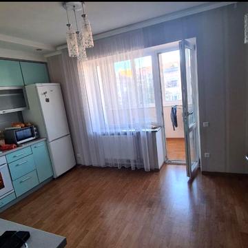 Київська вул., 54