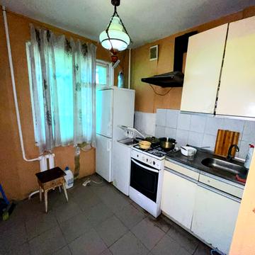 Небесної Сотні просп. (Маршала Жукова), 53