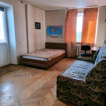 Краківська вул., 18