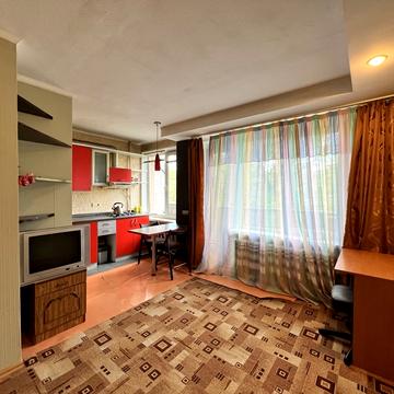 Сергія Берегового вул. (Мартиросяна), 2/6