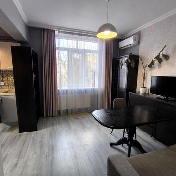 Софіївська вул., 5