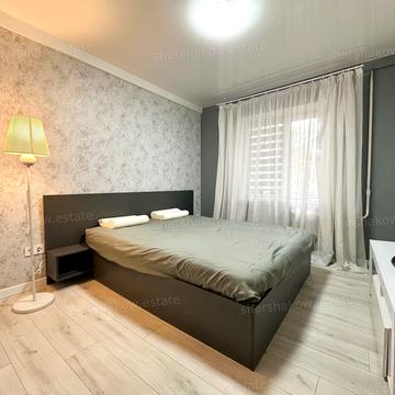 Європейського Союзу просп. (Правди), 92