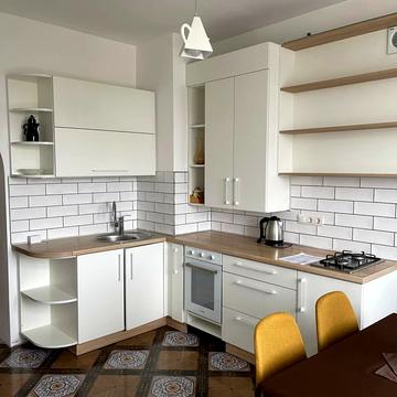 Княгині Ольги вул., 122а