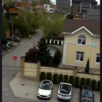 Ольгерда Бочковського вул., 34б