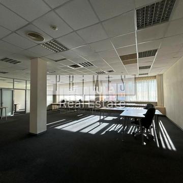 Польова вул., 24-Д