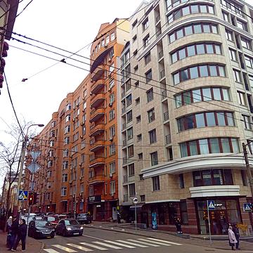 Павлівська вул., 17