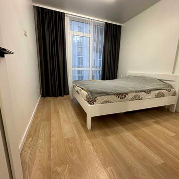 Малоголосківська вул., 42