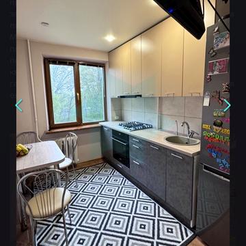 Слобожанський просп. (ім. газети Правда), 1