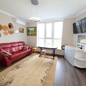 Академіка Заболотного вул., 15-Г