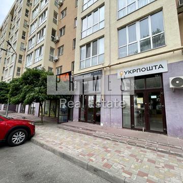Київська вул., 33