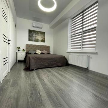 Степана Бандери вул. (Шмідта), 15