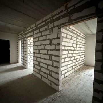 Максима Залізняка вул., 1в