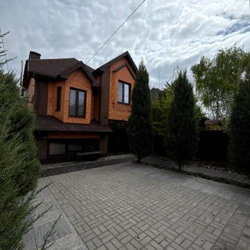 Русанівська вул.