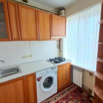 Кирилівська вул. (Фрунзе), 170