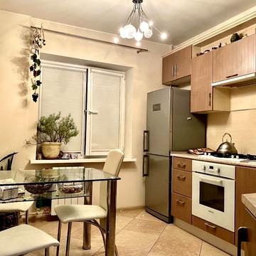 Кубанської України вул. (Маршала Жукова), 39