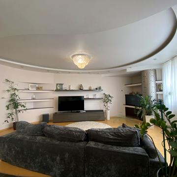 Науки просп. (Леніна), 77