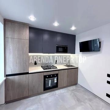 Князя Володимира Великого вул. (Плеханова), 15-Б