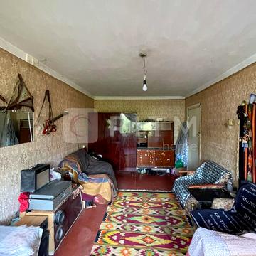 Василя Симоненка вул., 18