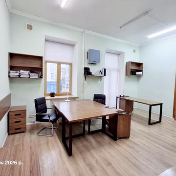 Саксаганського вул., 13/42