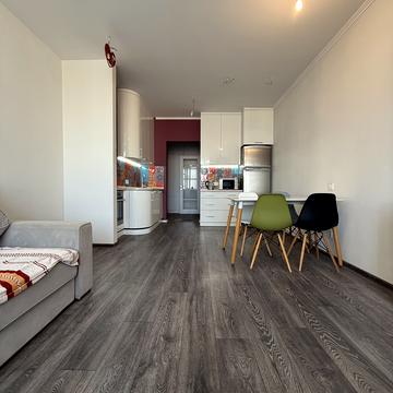 Володимира Наумовича вул. (Антонова-Овсієнка), 6