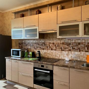 Героїв полку "Азов" вул. (Маршала Малиновського), 8