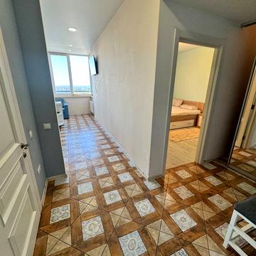 Середньофонтанська вул., 35