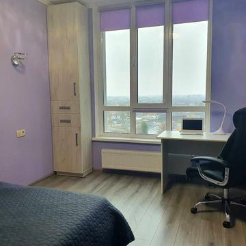 Каховська вул., 58